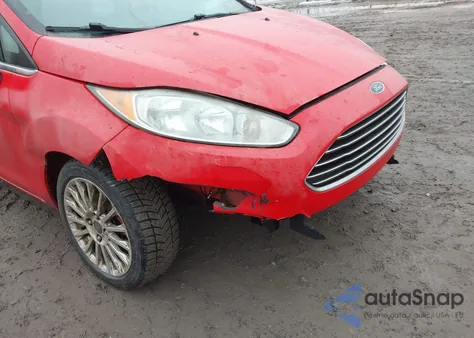 2014 Ford Fiesta Titanium из США, поврежденный, VIN 3FADP4FJXEM134819